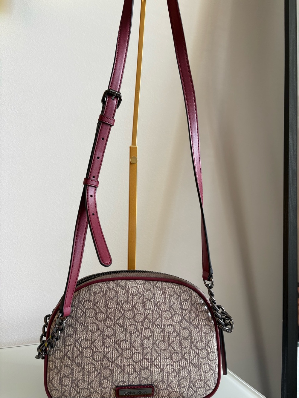 Calvin Klein Cream Monogram Crossbody with Red Trim - Picture 11 of 11